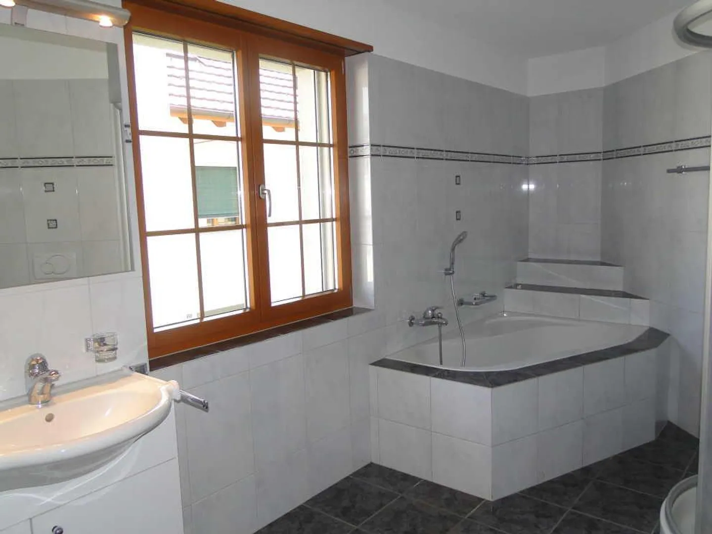 Appartamento in affitto - Foto 4 di 5
