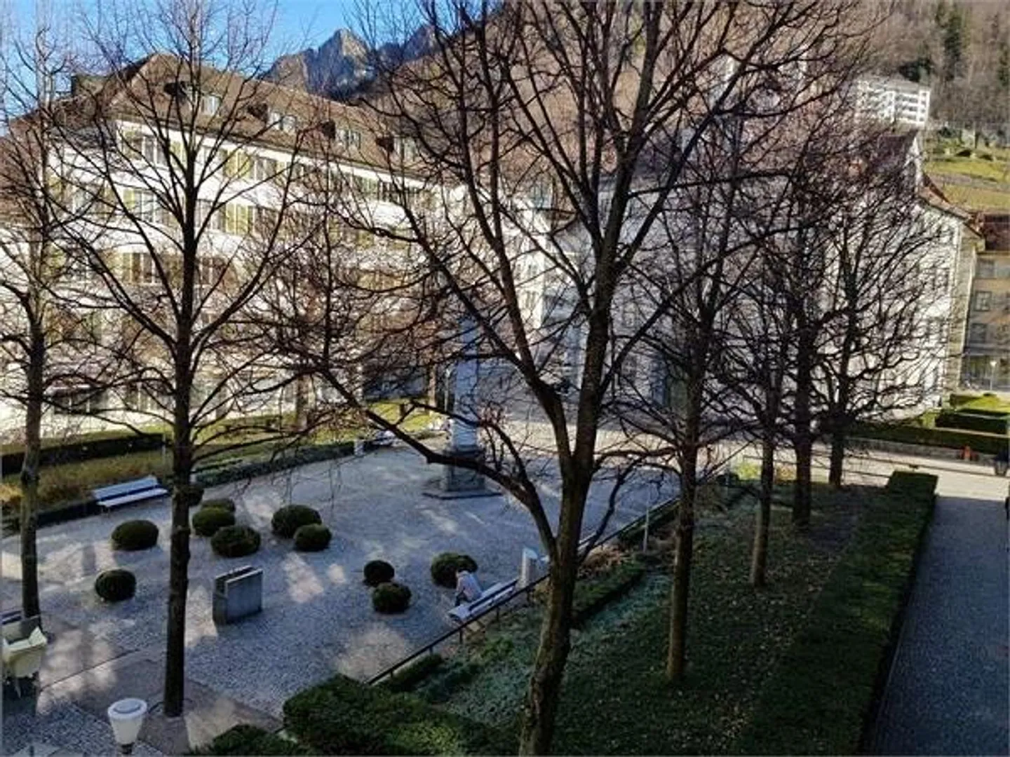 Attractive 3½-room apartment in a preferred location in the old town - Photo 4 of 5