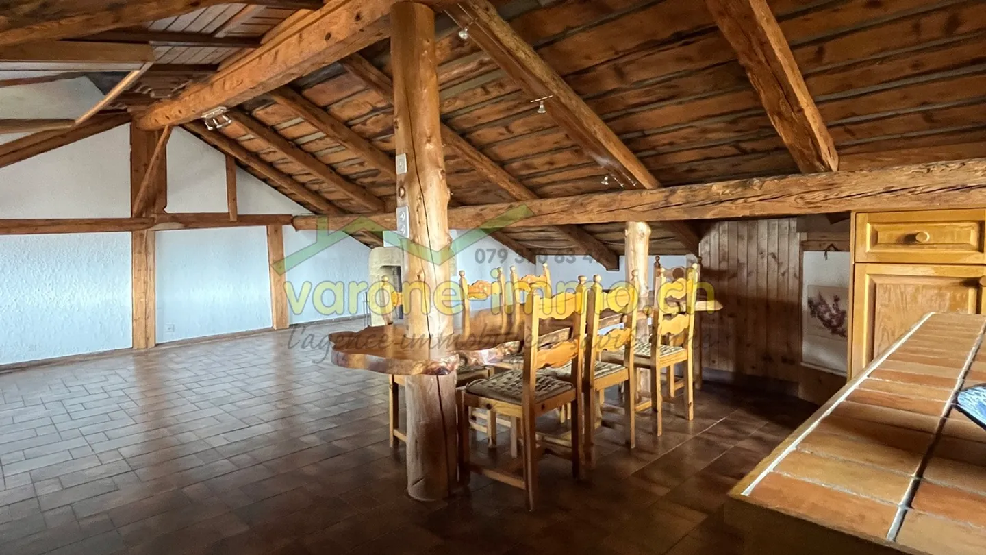 Casa con due appartamenti a Roumaz/Savièse - Foto 3 di 17