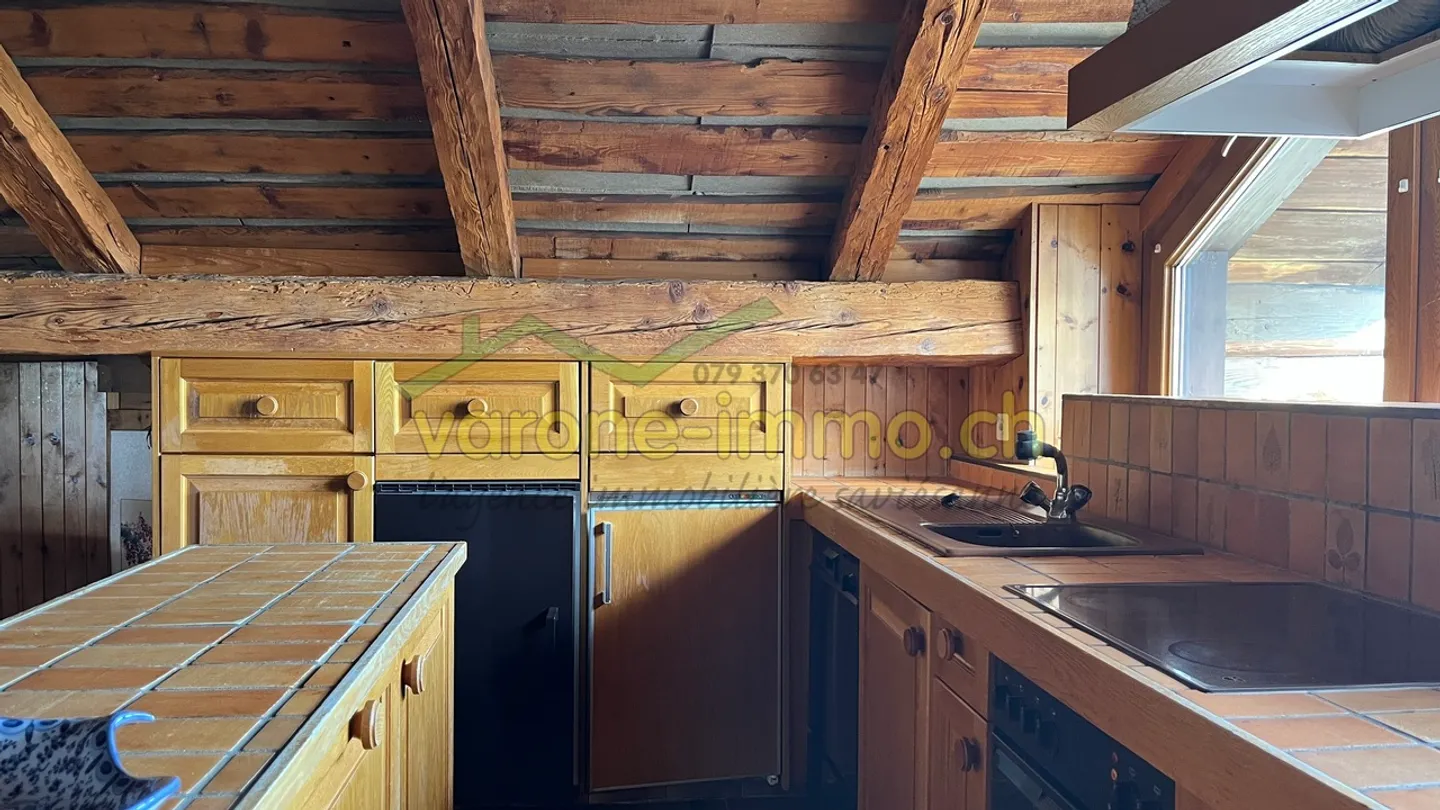 Casa con due appartamenti a Roumaz/Savièse - Foto 4 di 17