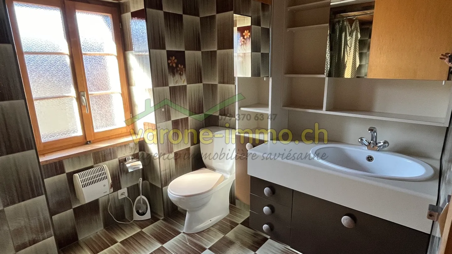 Casa con due appartamenti a Roumaz/Savièse - Foto 7 di 17