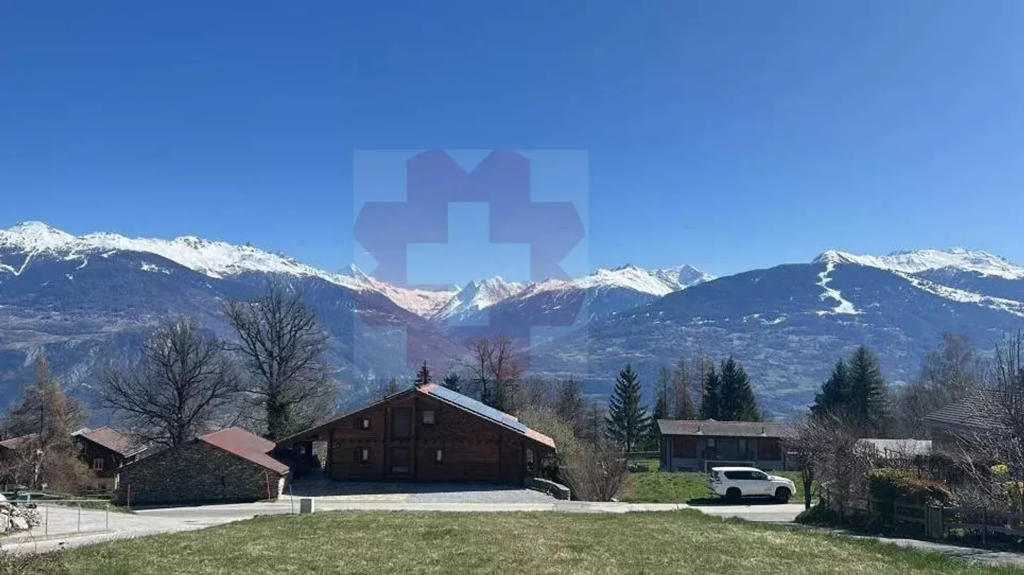 Magnifico appartamento di 5,5 stanze in una seconda casa - Foto 1 di 3