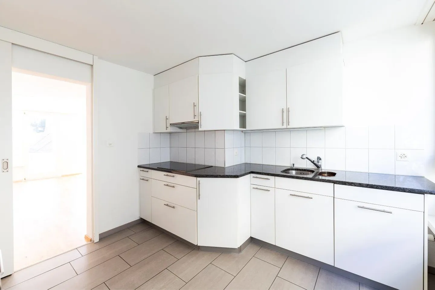 Appartement 4.5 pièces - Photo 4 sur 9