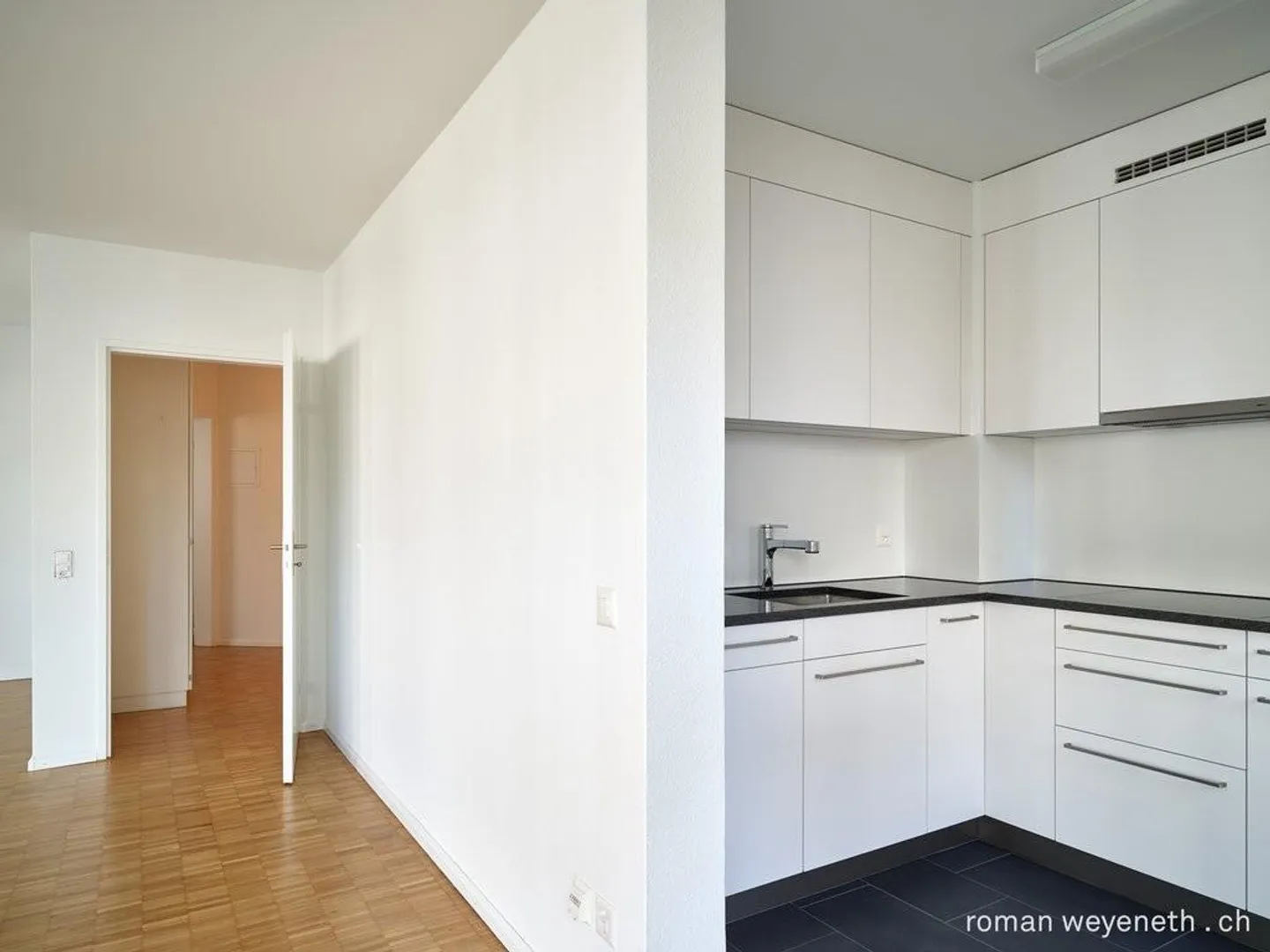 quartier résidentiel calme à proximité du Rhin - Photo 2 sur 8