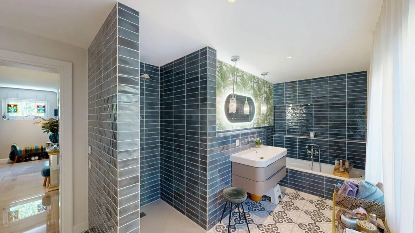 Classic Contemporary Living - Stylish 9.5-Room Single-Family House with Private Garden, Swimspa & Smart Home in Veltheim - Photo 10 of 30