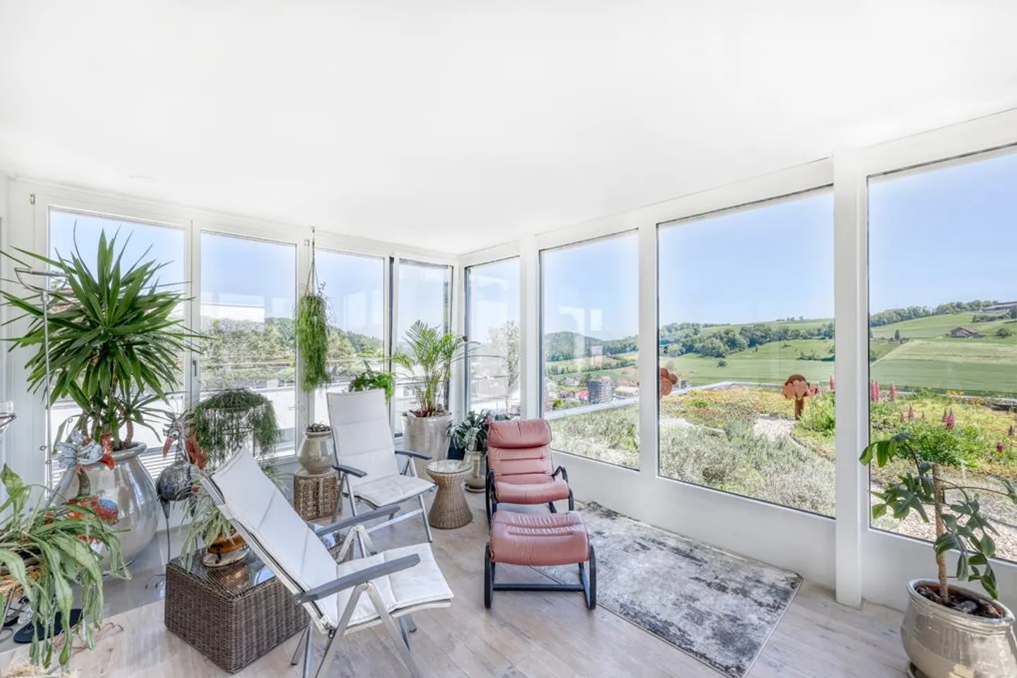 Exclusive terrace house with breathtaking views - Photo 6 of 14