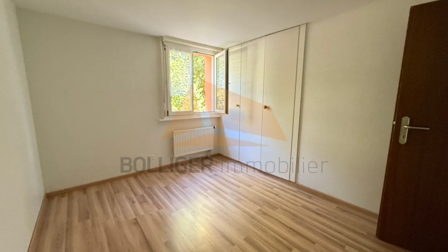 «A VENDRE
APPARTEMENT DE 4.5 PIÈCES EN PPE
ET PLACE DE PARC INTÉRIEURE» - Photo 7 sur 10