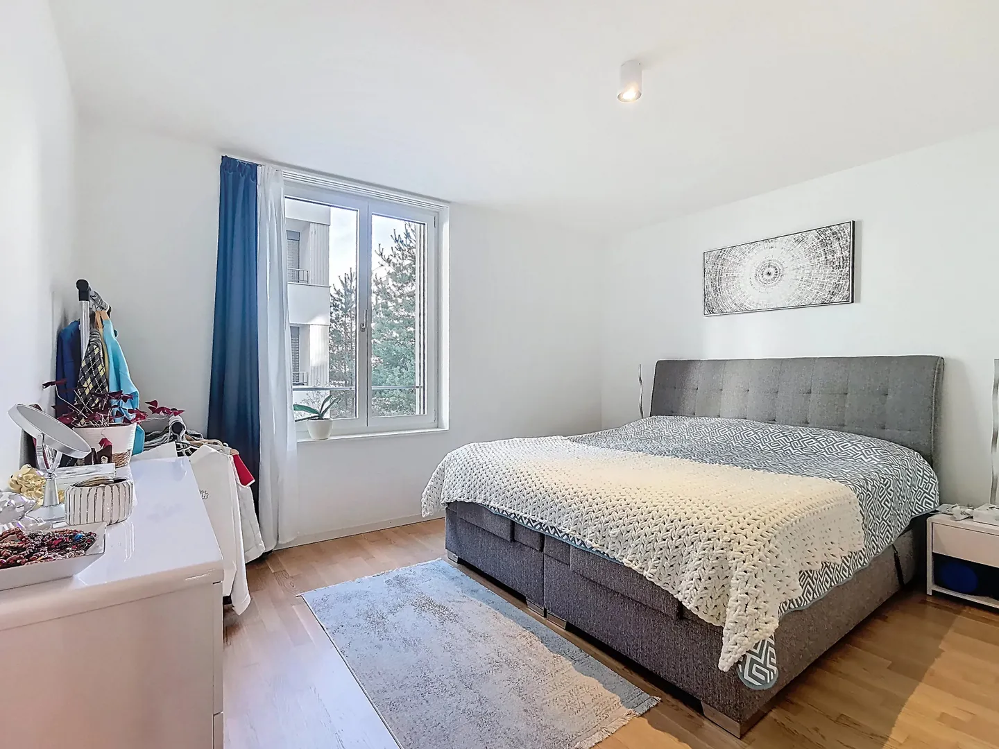 Charmante Wohnung mit Seeblick - Foto 1 von 3
