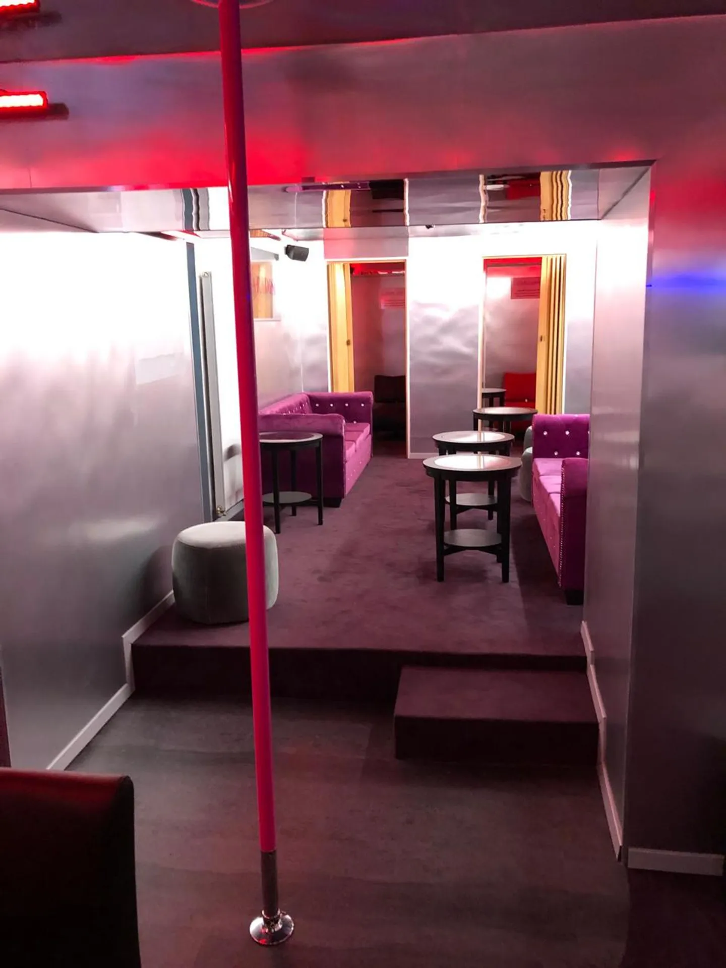 Bar avec fond de commerce - Photo 1 sur 5