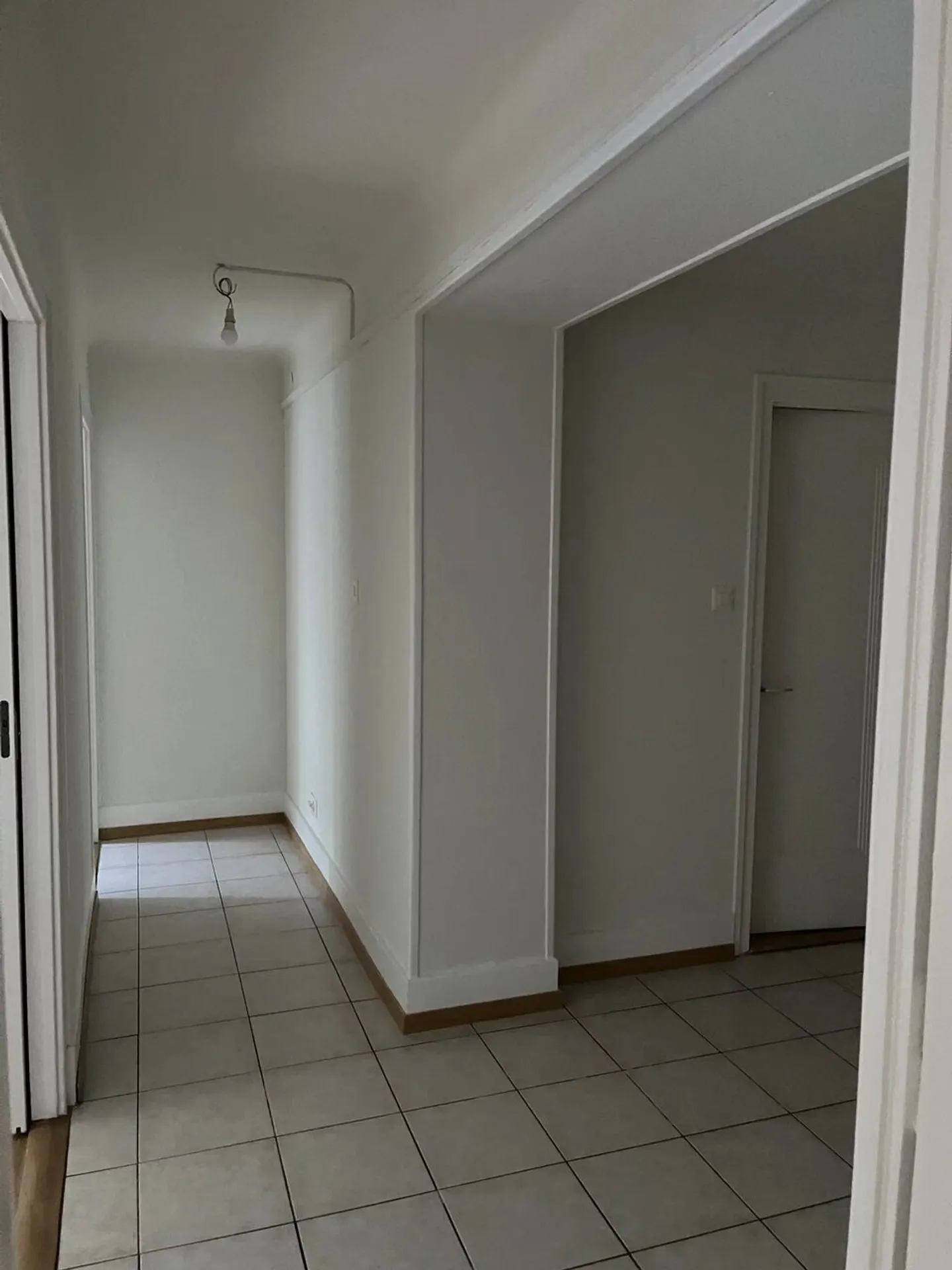 4-room apartment with concierge service - Photo 8 of 8