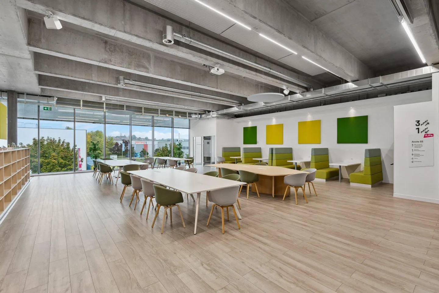 Scopri il tuo nuovo showroom o spazio ufficio al Centro iLife a ... - Foto 2 di 6