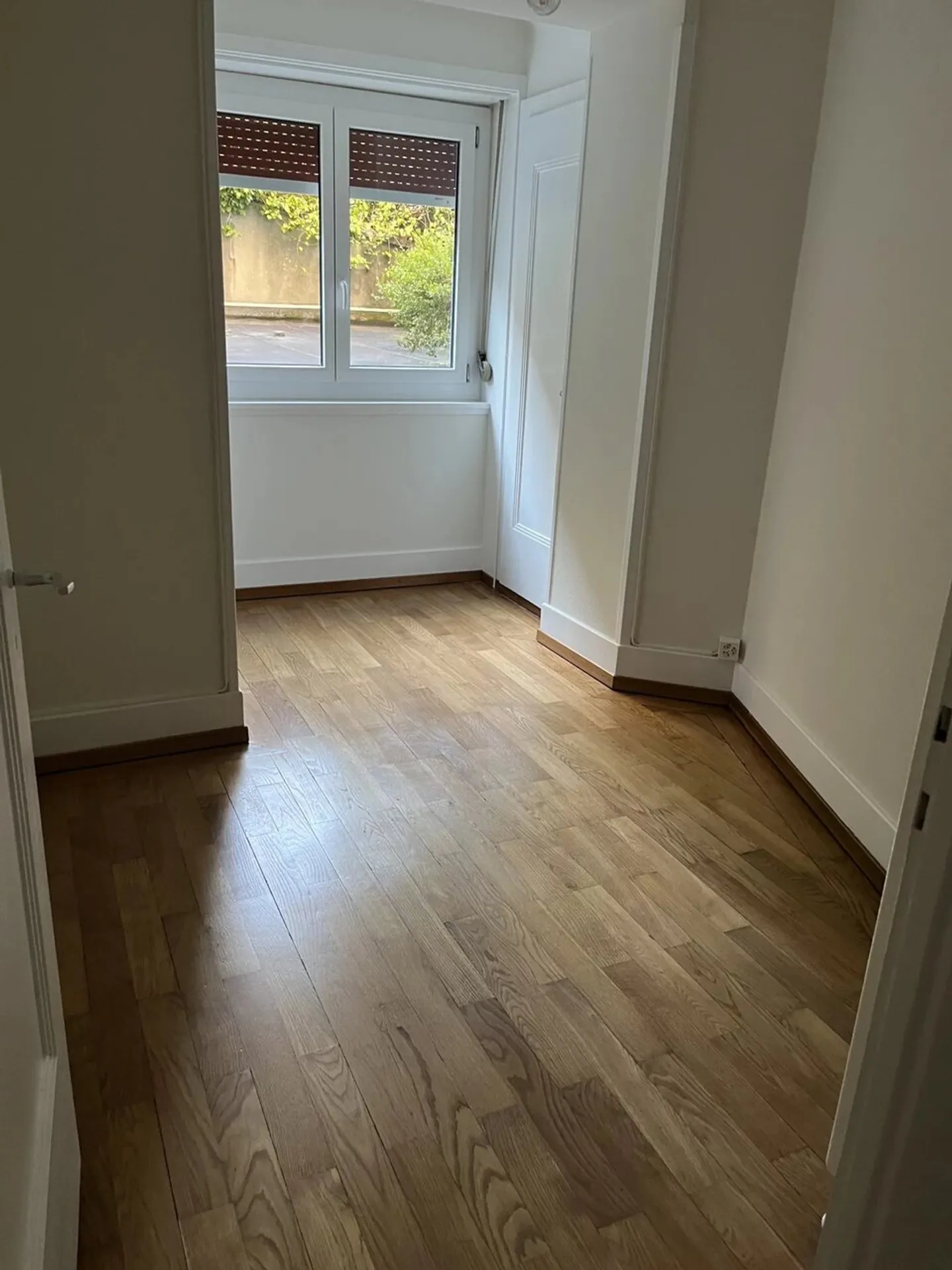 4-room apartment with concierge service - Photo 6 of 8