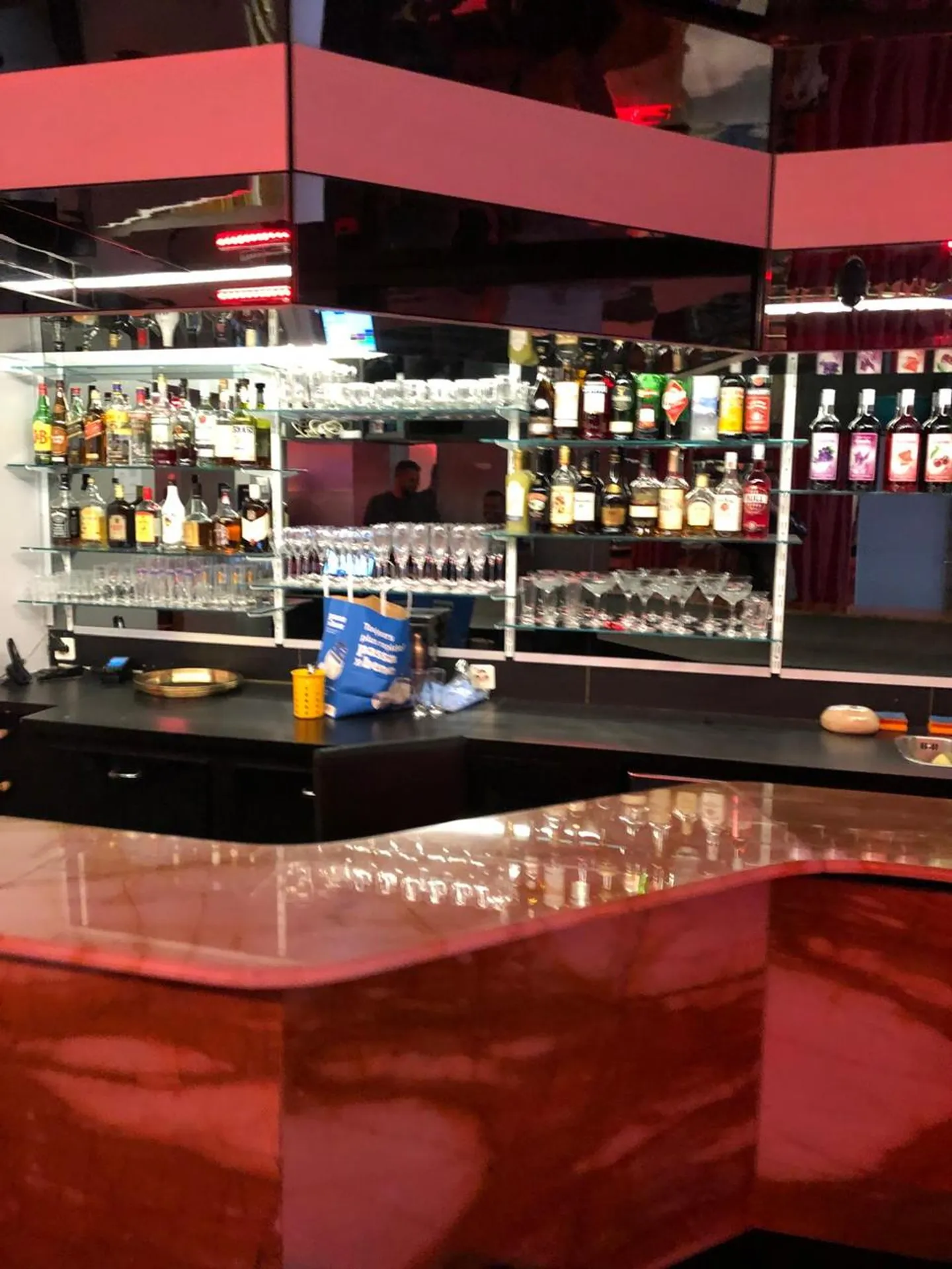 Bar avec fond de commerce - Photo 5 sur 5