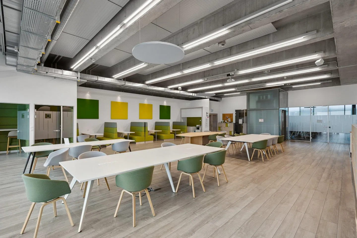 Scopri il tuo nuovo showroom o spazio ufficio al Centro iLife a ... - Foto 3 di 6