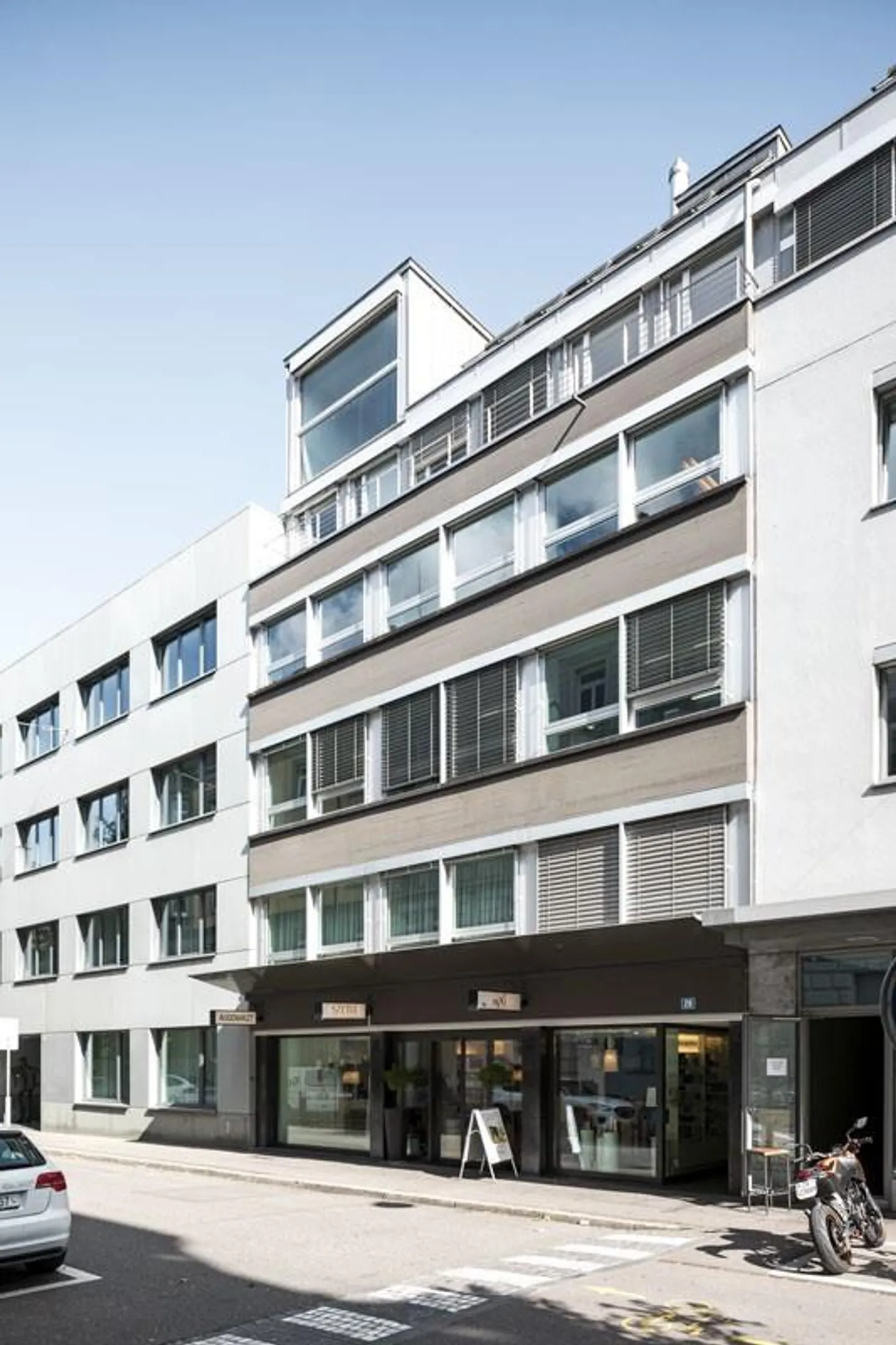 In città, vicino alla stazione centrale - Foto 1 di 1