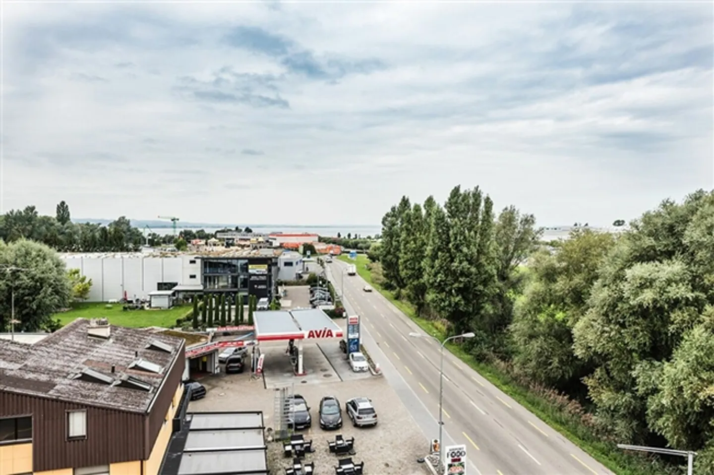 Optimal Storage Space 157 m² Hall on the 2nd Floor with Direct Goods Lift - Photo 3 of 5