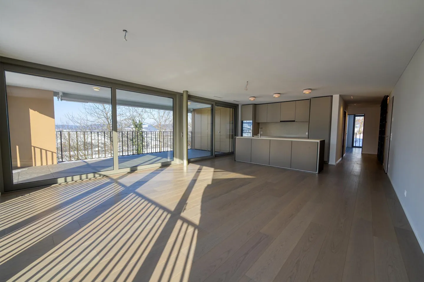 Premium 4.5-Zimmer Etagenwohnung mit schöner Aussicht - Foto 2 von 7