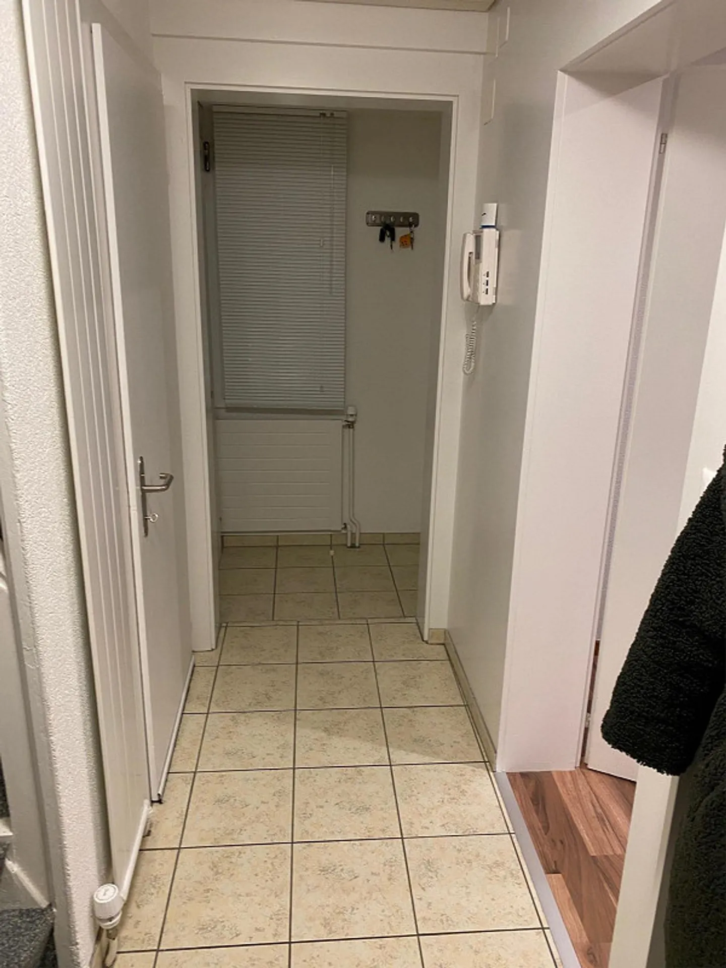Semi-detached house - Photo 5 of 24