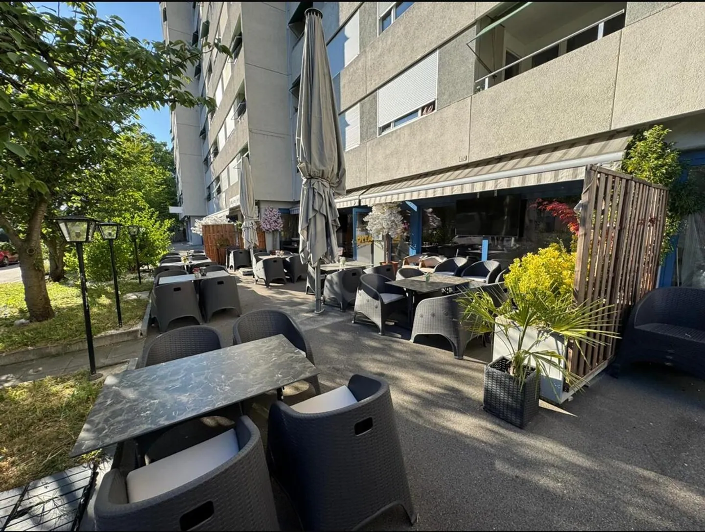 Charmantes Bistro in Wettingen - Foto 1 von 6