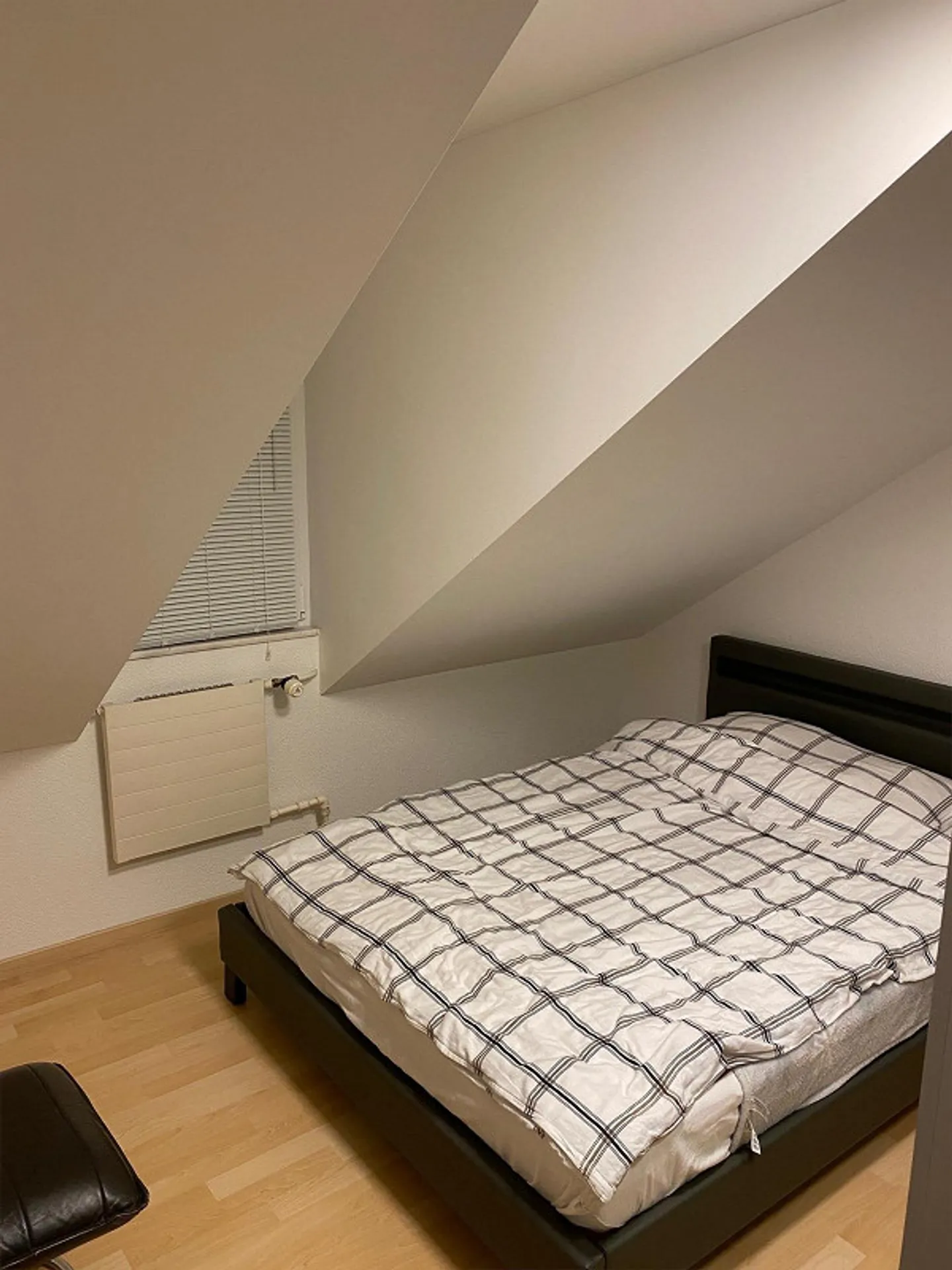 Semi-detached house - Photo 20 of 24