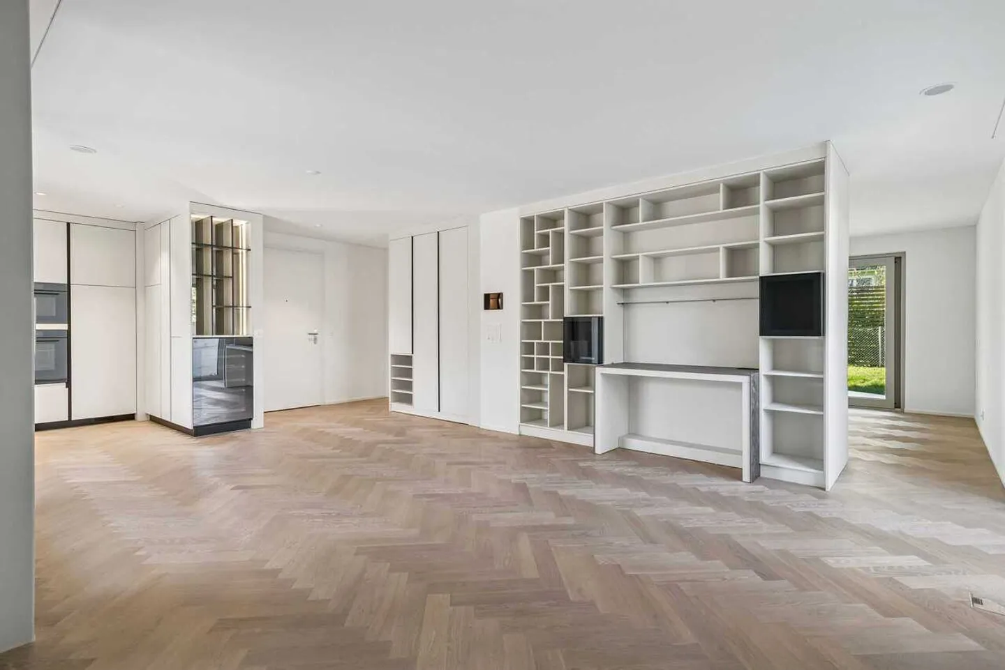 Nouvelle construction : appartement de jardin 2,5 pièces avec espace extérieur privé à Oerlikon - Photo 2 sur 13