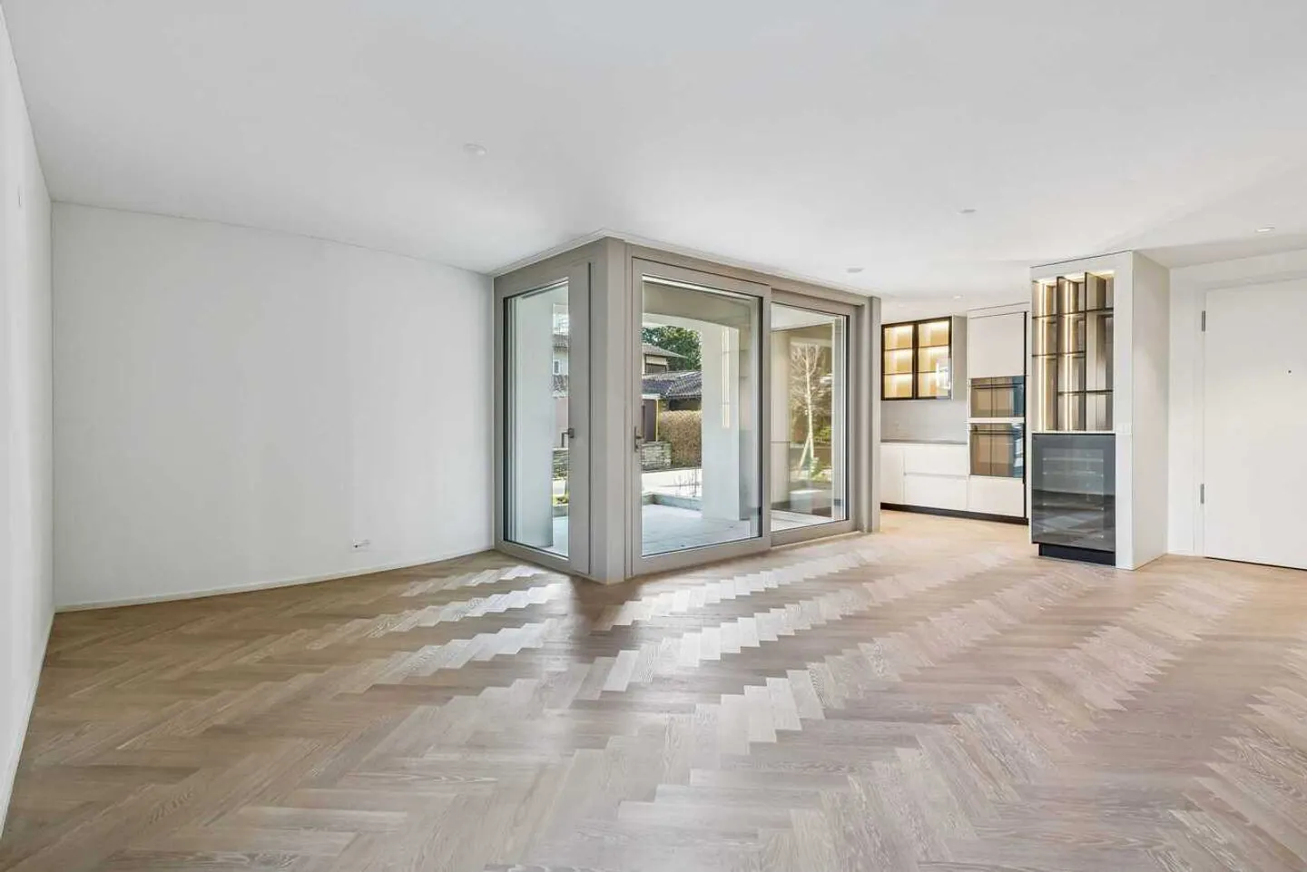 Nouvelle construction : appartement de jardin 2,5 pièces avec espace extérieur privé à Oerlikon - Photo 4 sur 13