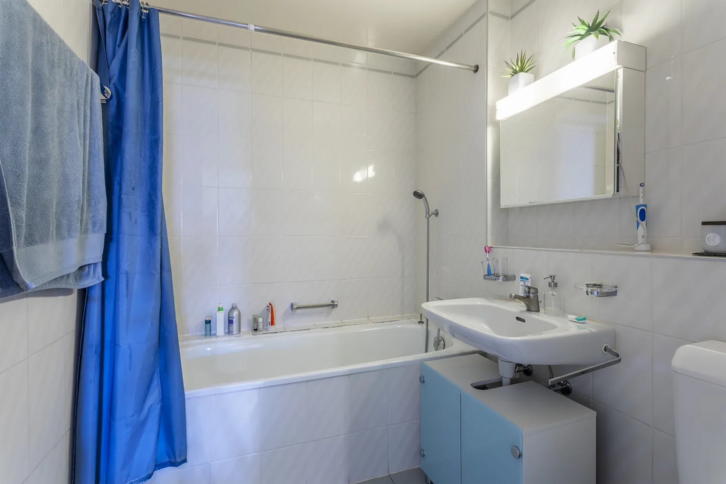 Exclusivity, top floor, 3.5/convertible into 4.5 rooms, garage - Photo 9 of 10