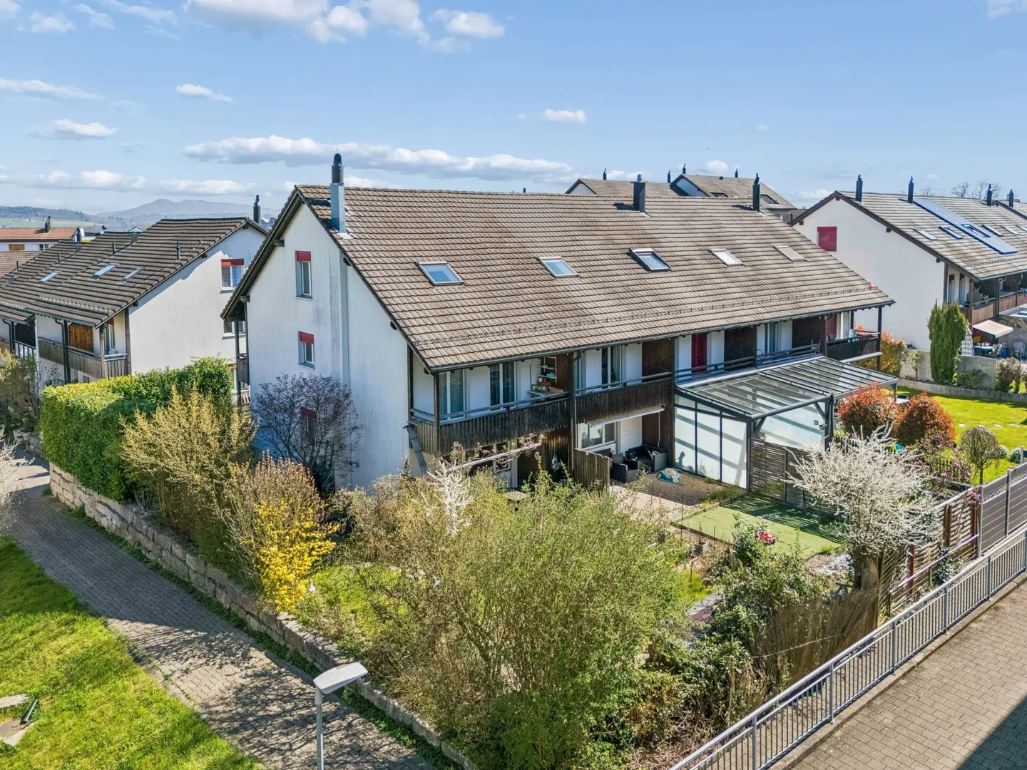 Gemütliches 5.5-Zimmer-Reiheneckhaus - Foto 1 von 26