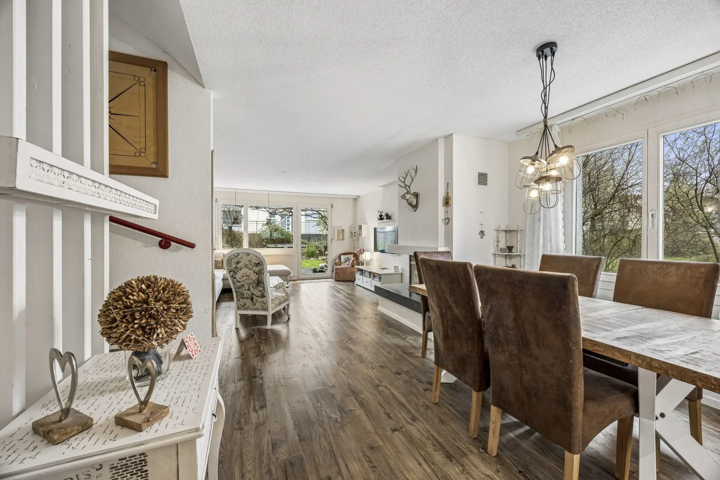 Gemütliches 5.5-Zimmer-Reiheneckhaus - Foto 3 von 26