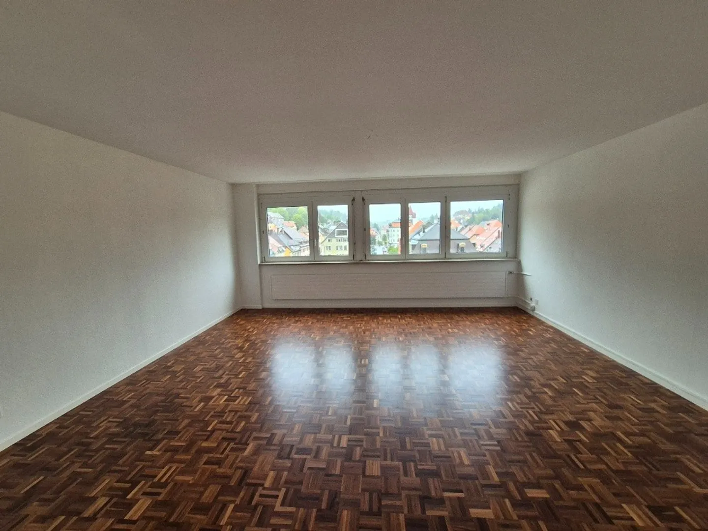 Monolocale in un edificio con ascensore - Foto 2 di 3