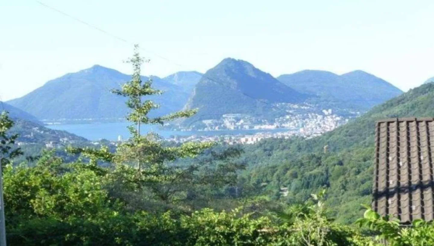 Capriasca Lopagno: Bella casa unifamiliare con giardino - Foto 1 di 6