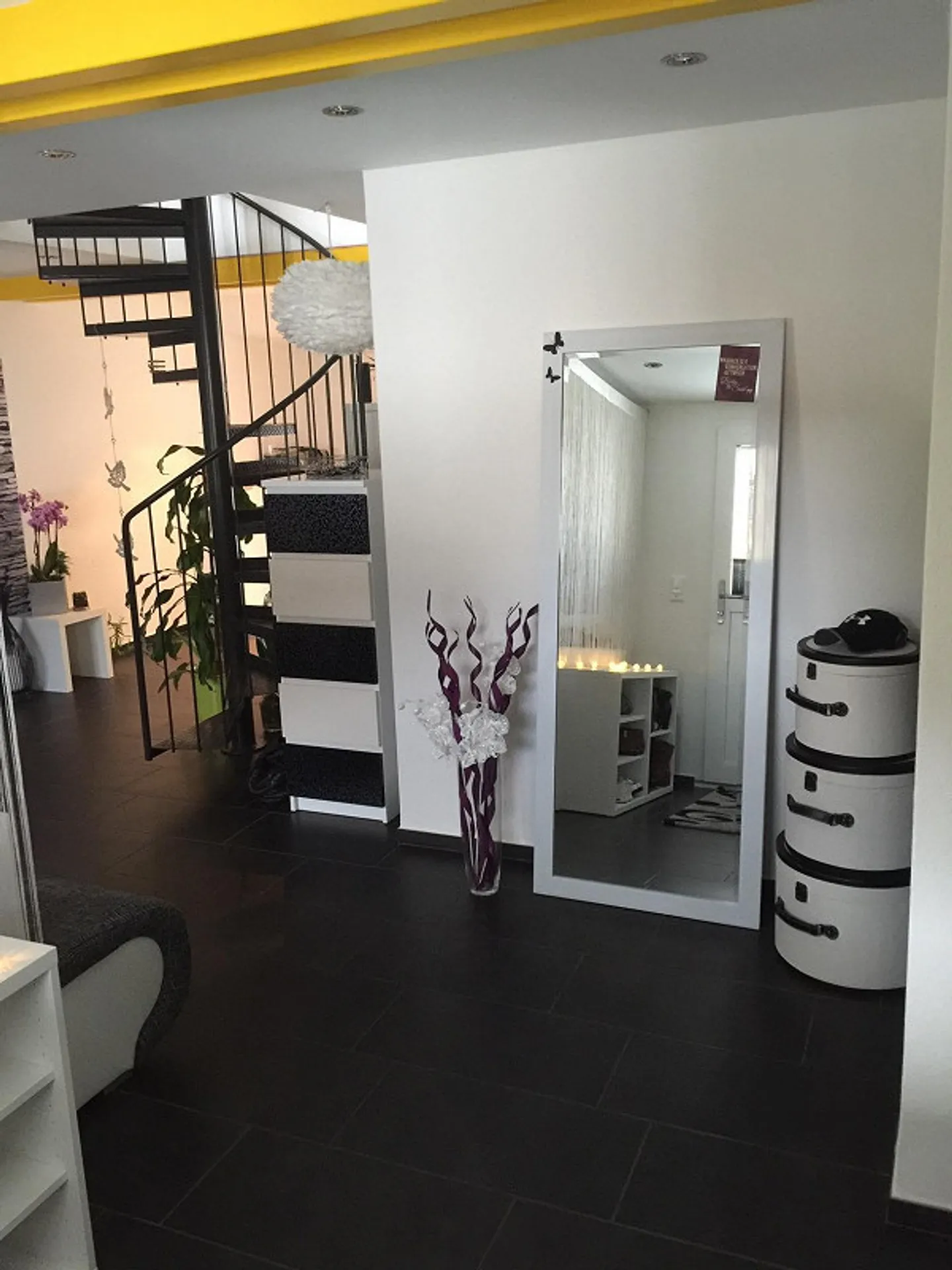 Moderne 2.5-Zimmer-Wohnung in Altstätten - Foto 3 von 13
