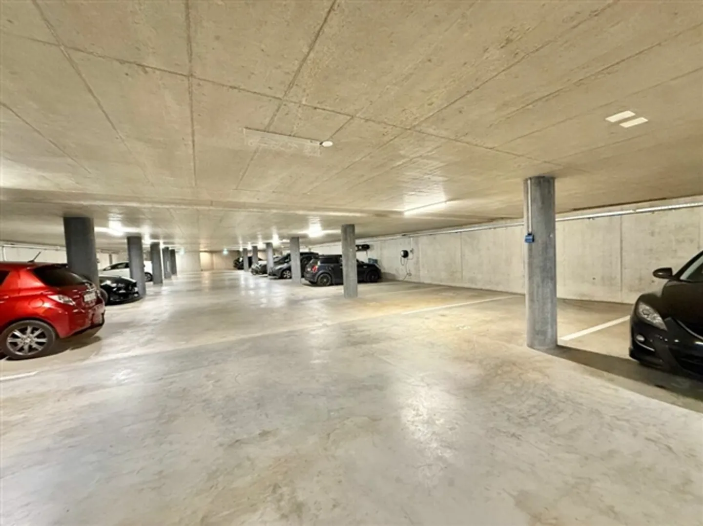 Underground parking space No. 32 in the parking garage "Rägeboge" - Photo 1 of 8