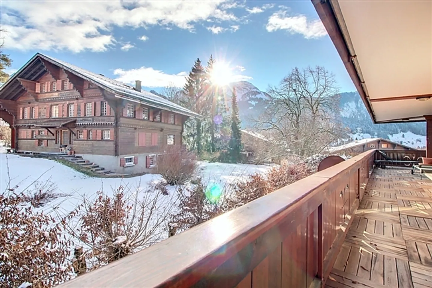 Very nice 5-room apartment - Photo 10 of 11