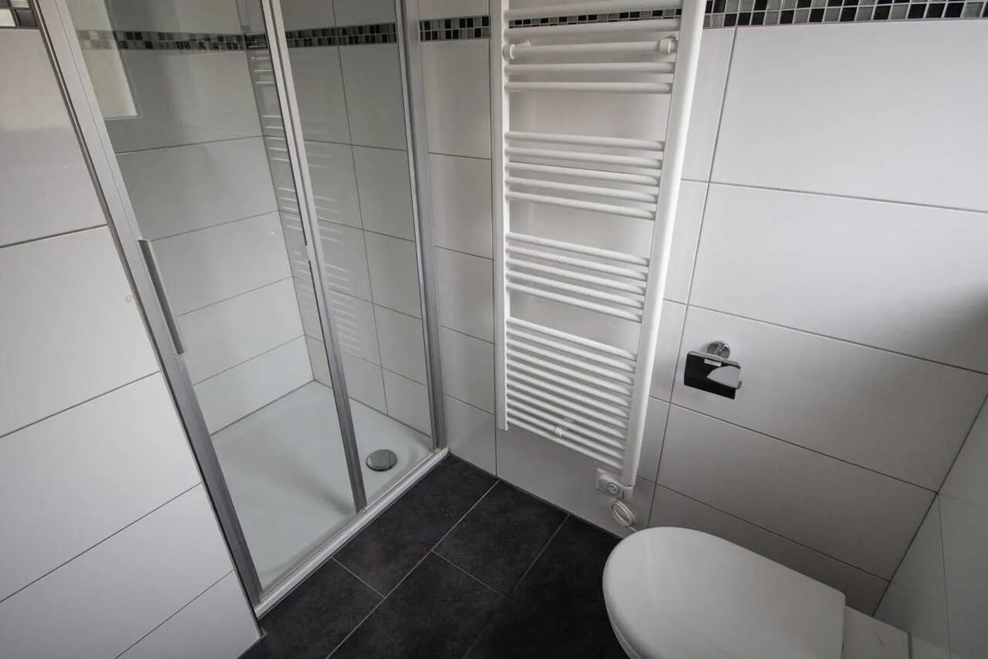 Investment Duplex in Sumiswald - Photo 9 of 13