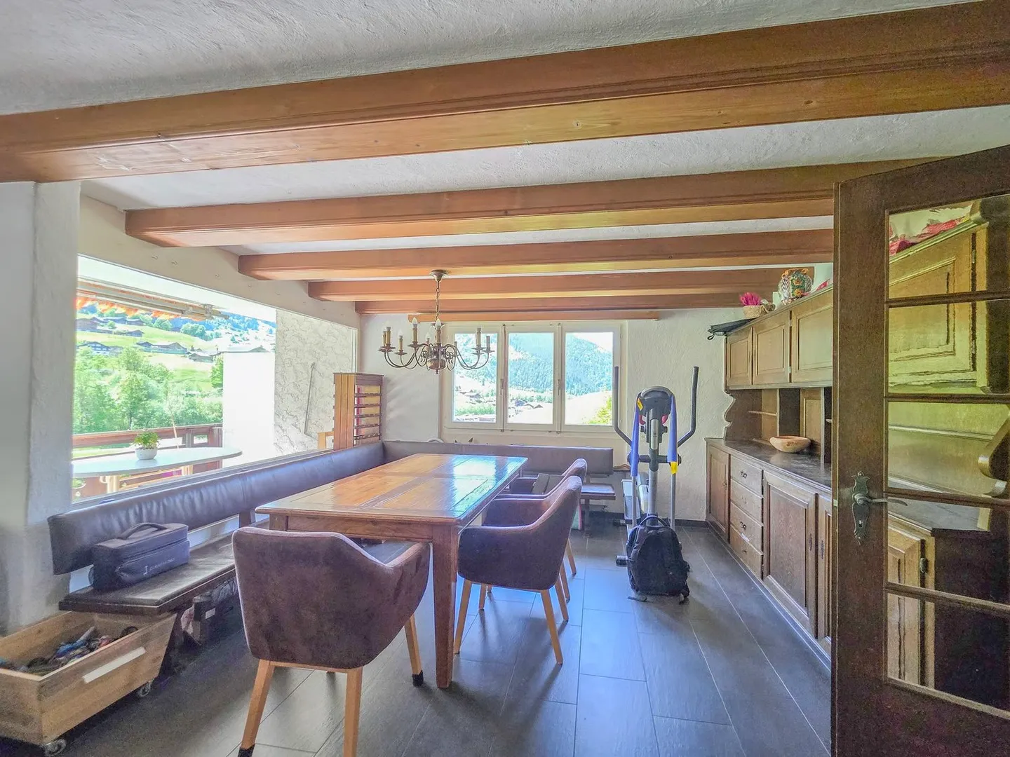 Maison multifamiliale avec trois unités - Photo 7 sur 44