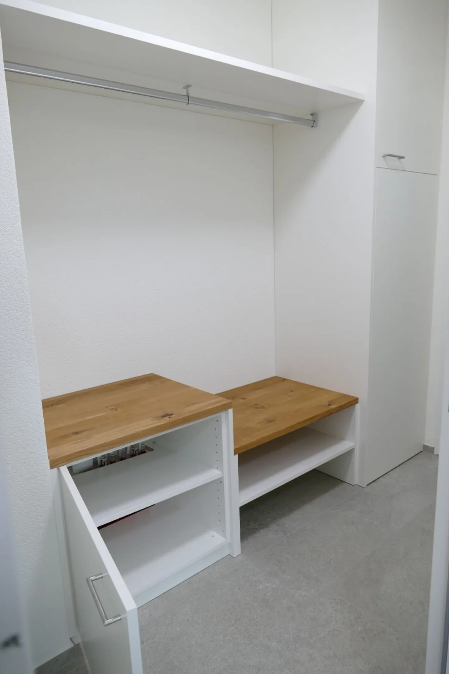 modern 2-room apartment with garden seating area - Photo 6 of 10