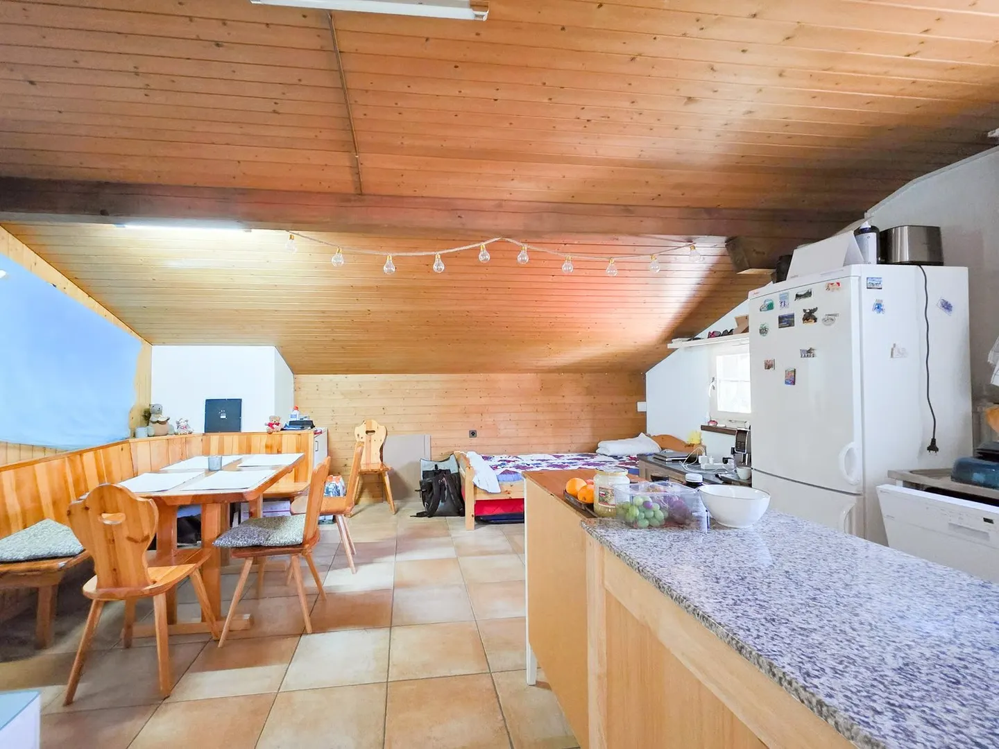 Maison multifamiliale avec trois unités - Photo 24 sur 44