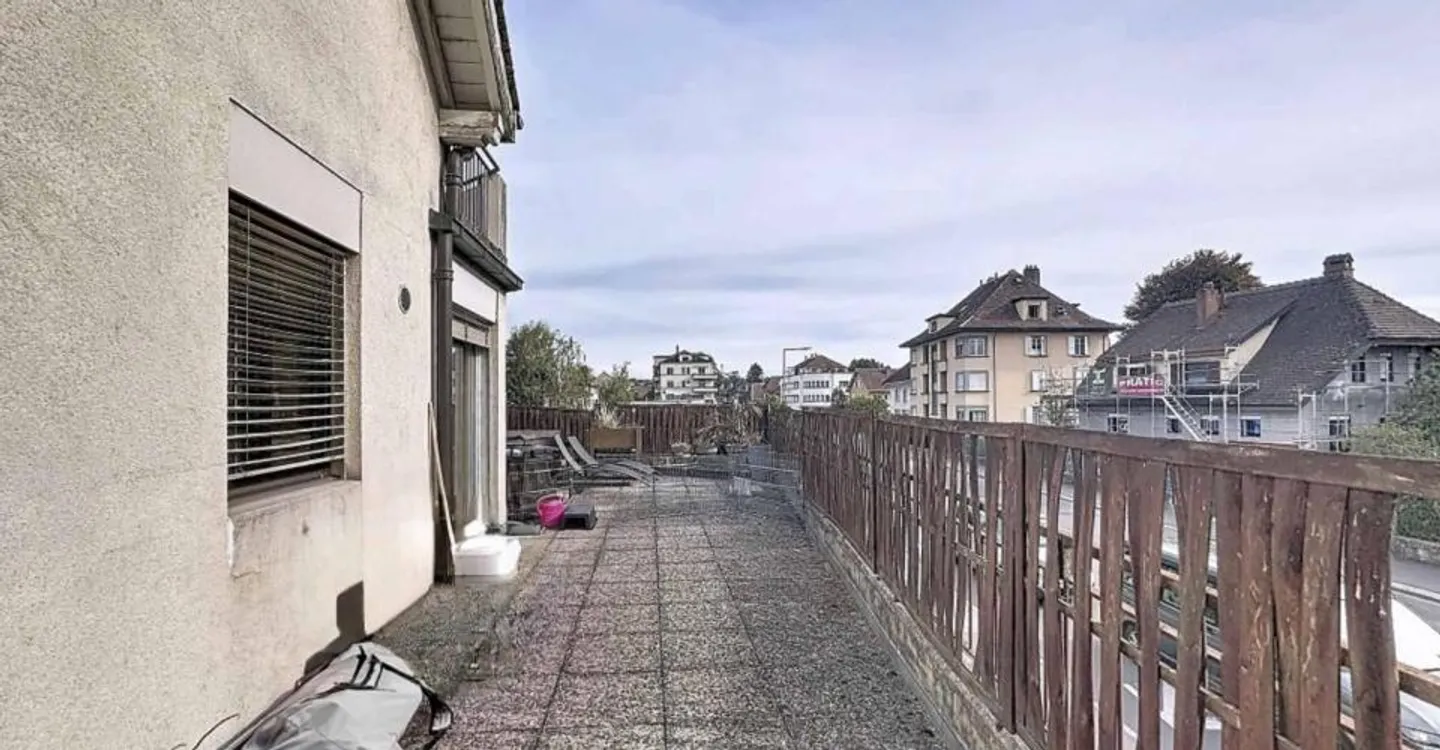 2.5-room apartment with a large terrace - Photo 6 of 9