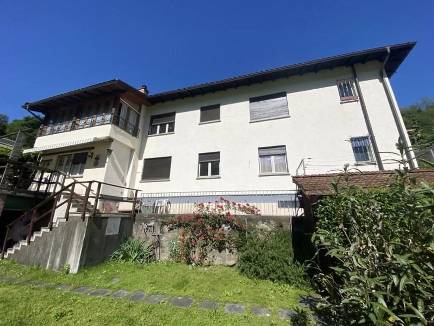 MAISON INDIVIDUELLE SPACIEUSE - 5.5 PIÈCES AVEC JARDIN - Photo 11 sur 11