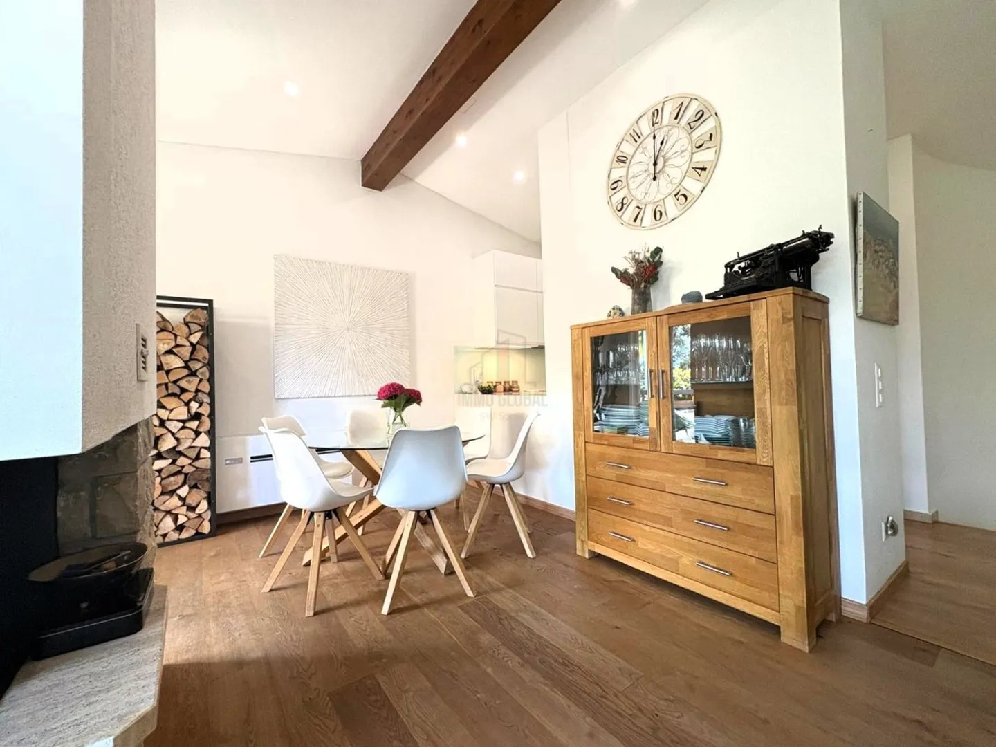 PRICE REDUCTION, AN ELEGANT REFUGE IN NATURE - Photo 3 of 13