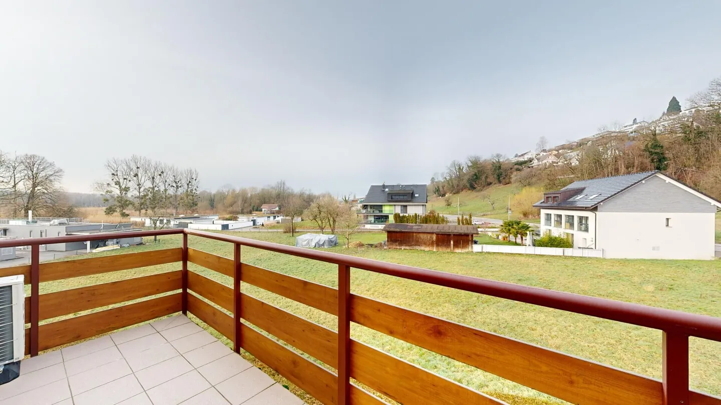 Sensazione di vita mediterranea a Vallamand - Maisonette con galleria e vista lago - Foto 11 di 37