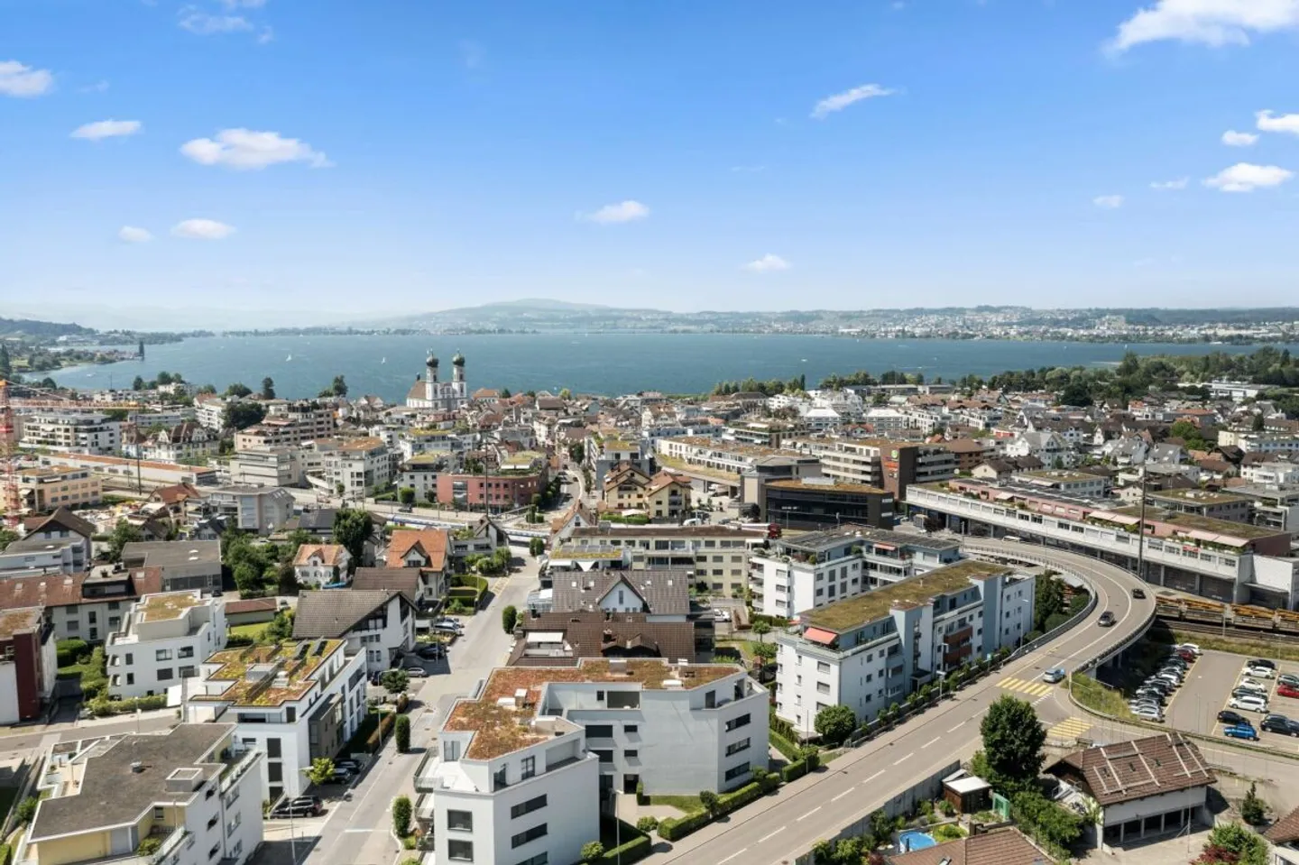 stilvolle elegante 4.5-Zimmer Gartenwohnung mit interessantem Baurecht - Foto 2 von 2