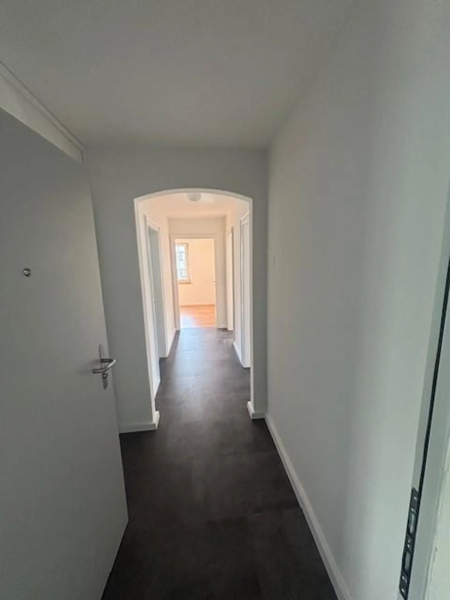 helle Wohnung im Zentrumsnähe - Foto 6 di 8