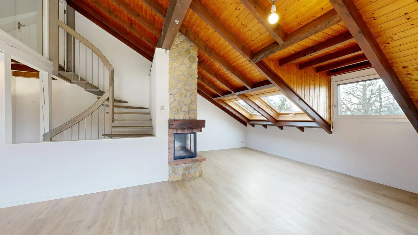 Sensazione di vita mediterranea a Vallamand - Maisonette con galleria e vista lago - Foto 7 di 37