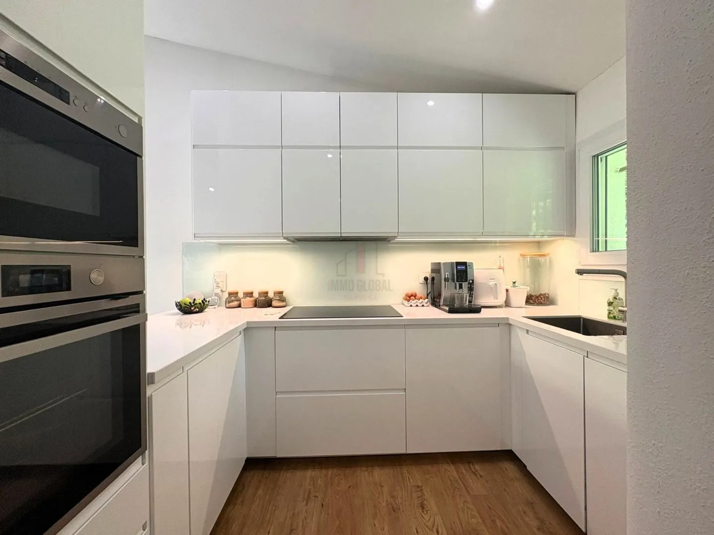 PRICE REDUCTION, AN ELEGANT REFUGE IN NATURE - Photo 10 of 13