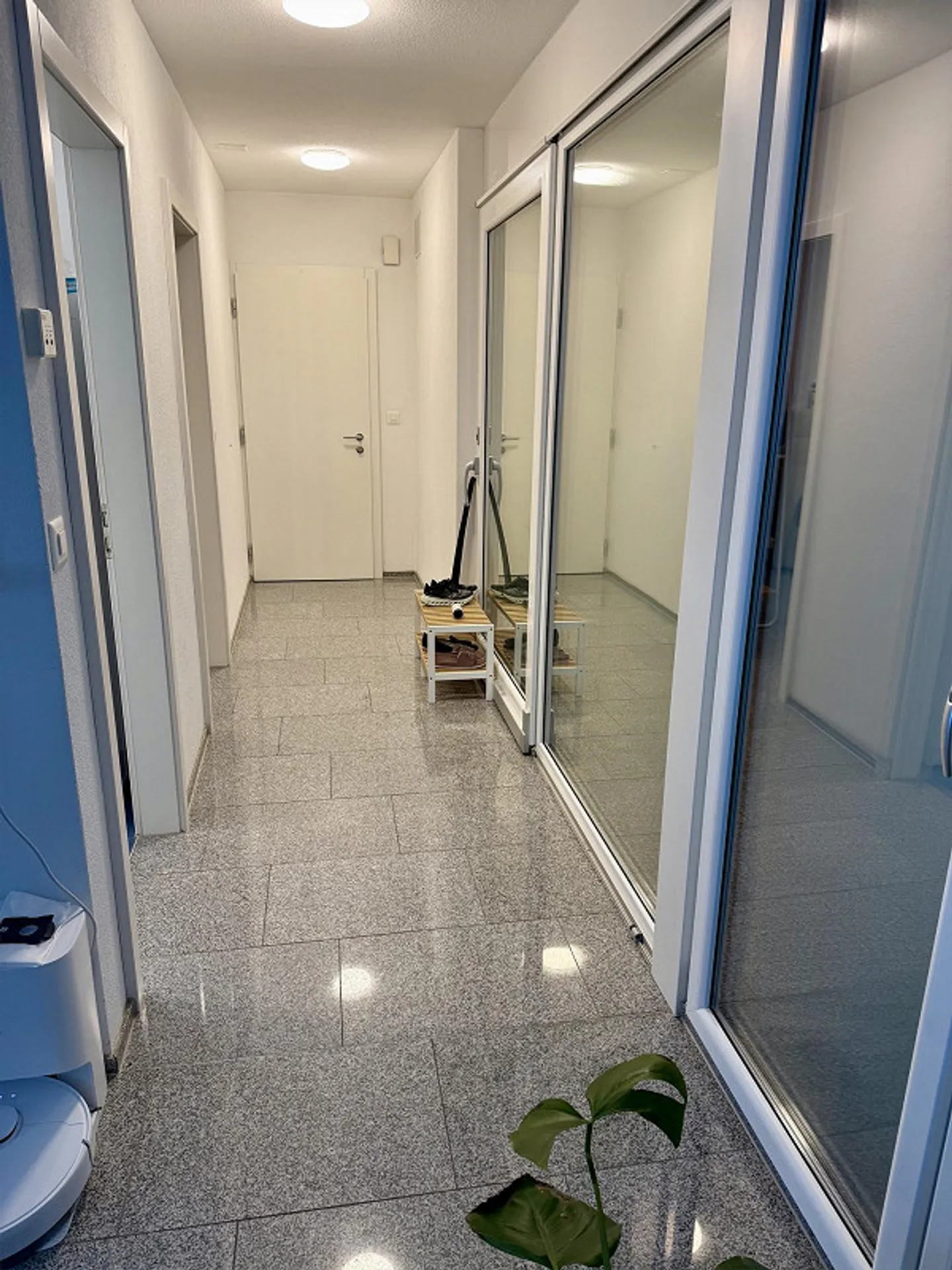 Apartment for rent - Photo 6 of 7