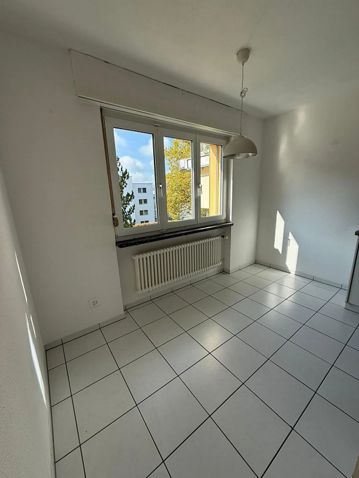 4.5 Zimmer-Wohnung im 1. OG - Foto 7 von 11