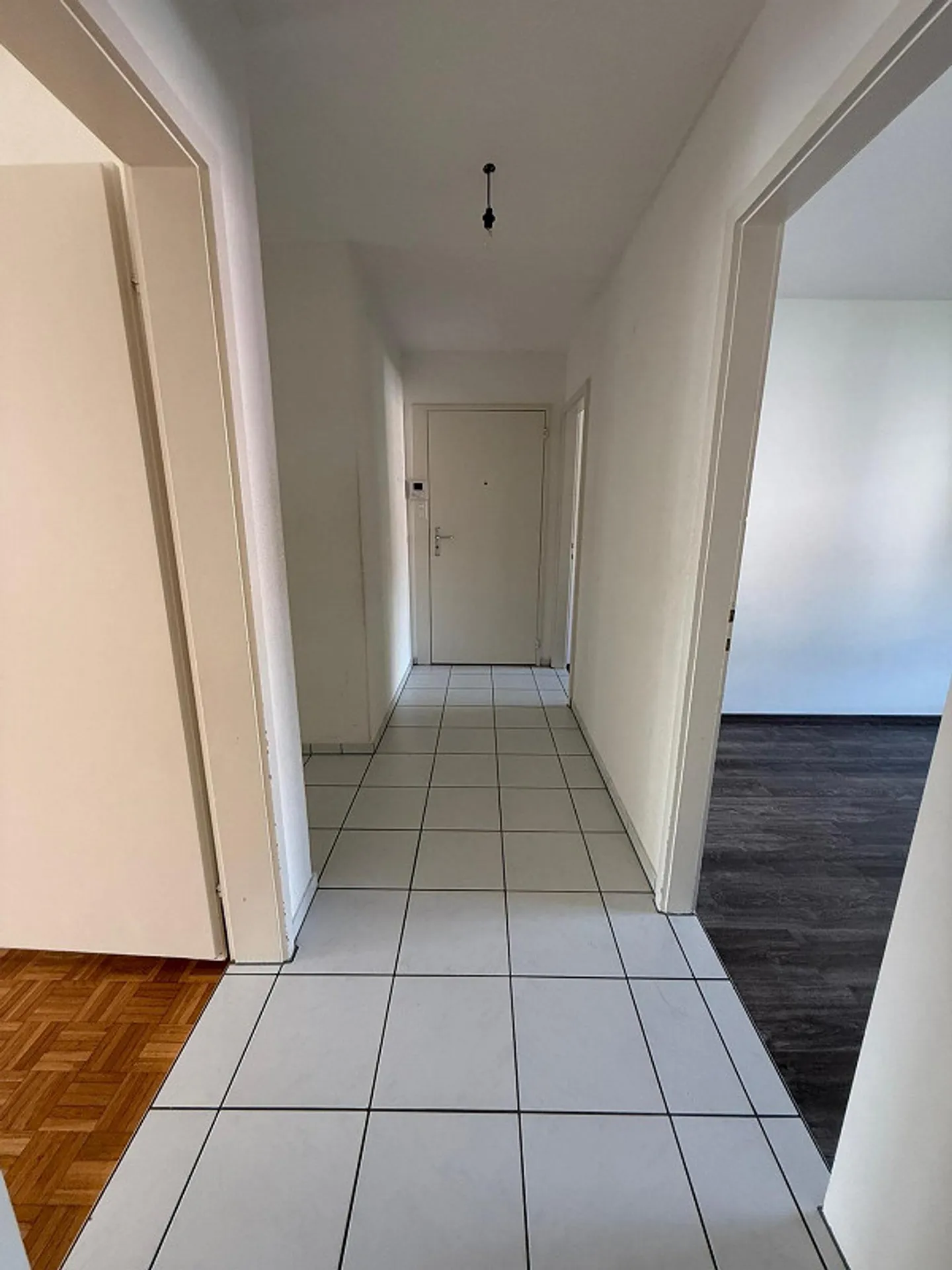 4.5 Zimmer-Wohnung im 1. OG - Foto 10 von 11