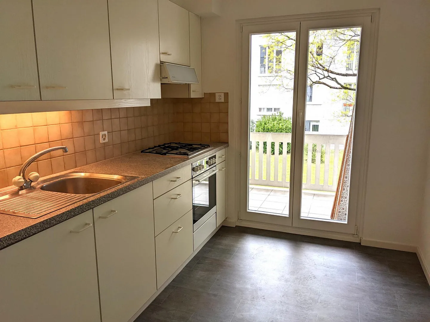 Cozy Apartment in Allschwil - Photo 6 of 7